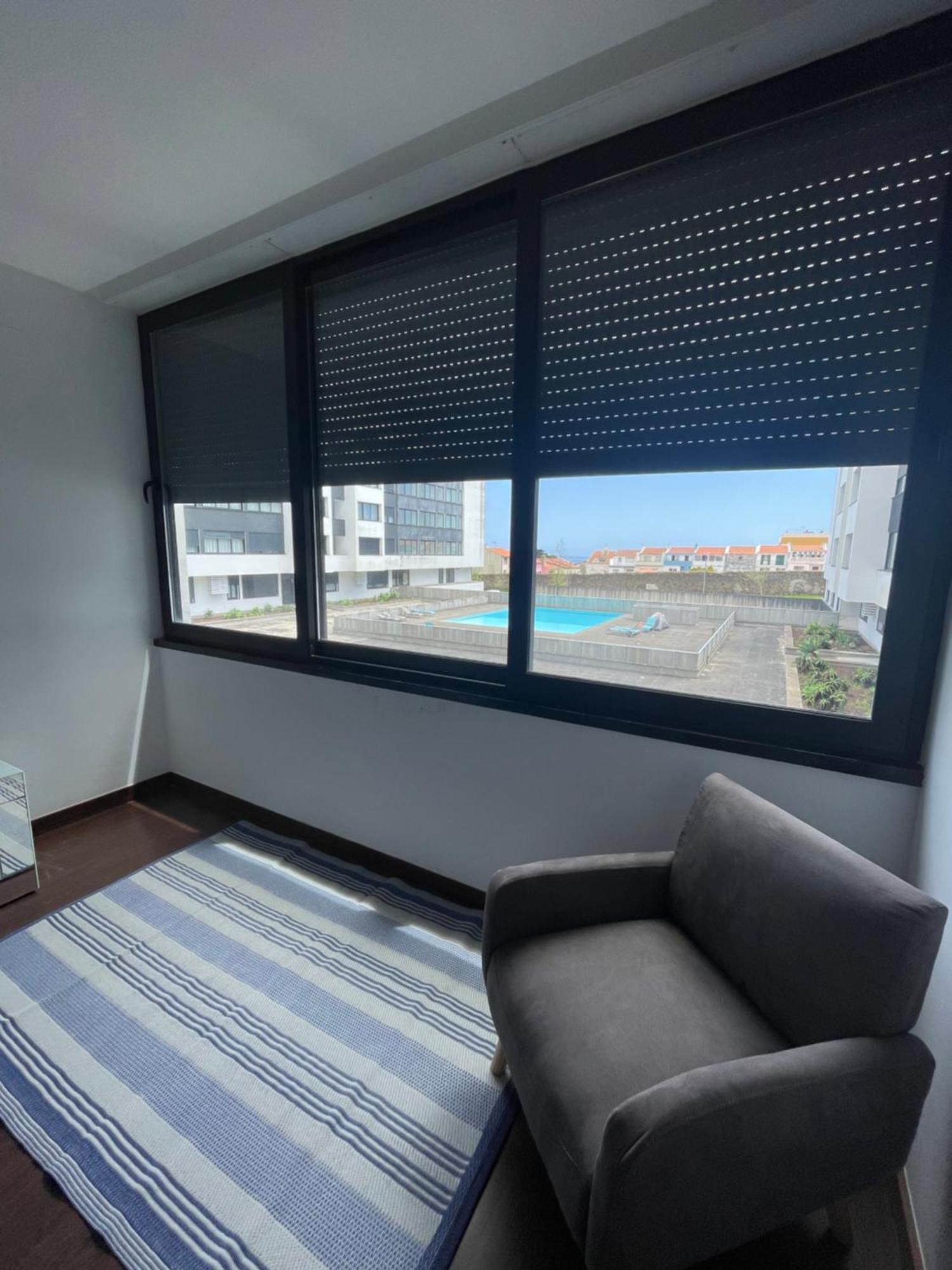 Neat Apartment Πόντα Ντελγκάντα Εξωτερικό φωτογραφία