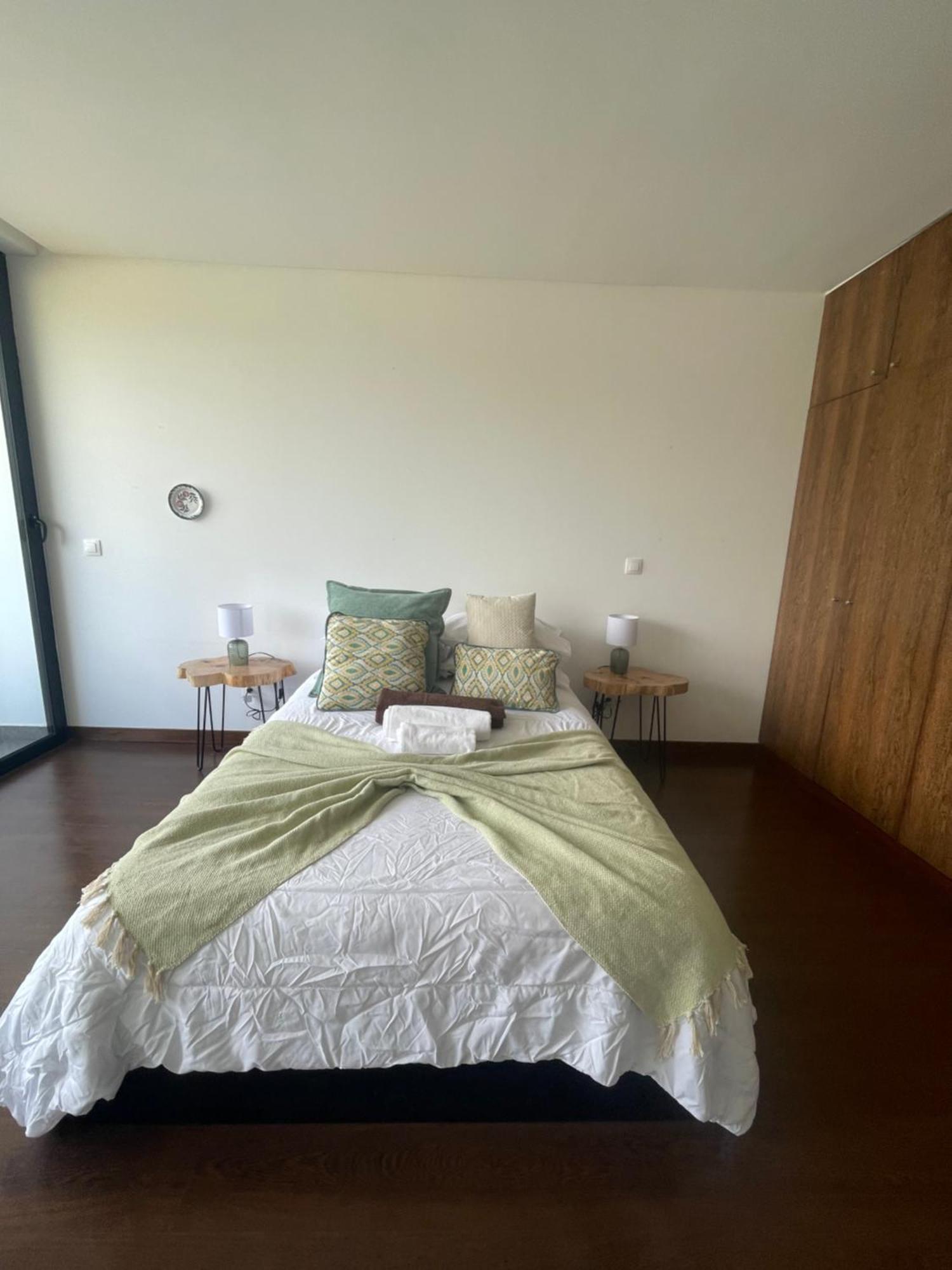 Neat Apartment Πόντα Ντελγκάντα Εξωτερικό φωτογραφία